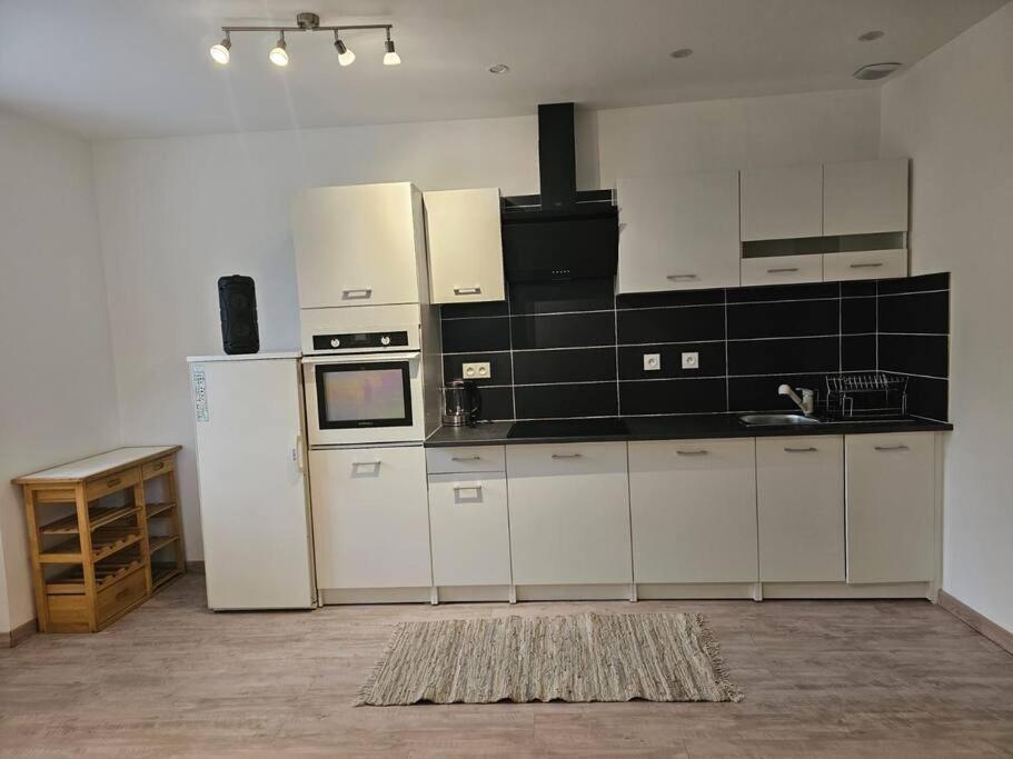 Joli Appartement En Face De Lac Nantua Extérieur photo